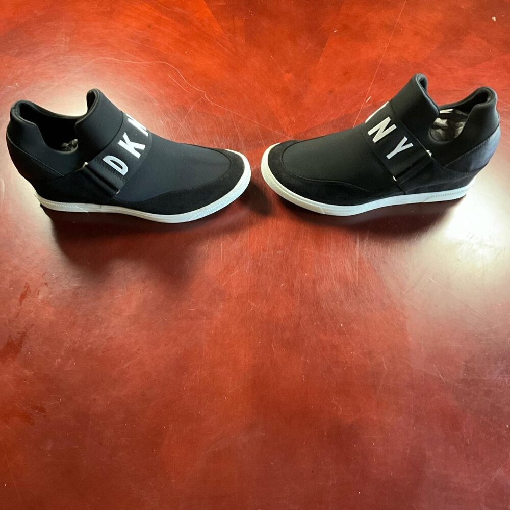 DKNY Womens Black Slip-On Wedge Sneakers Logo Casual Athletic 11M - Picture 3 of 9